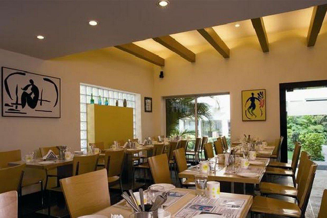 Lemon Tree Hotel, Udyog Vihar, Gurugram Gurgaon Eksteriør bilde