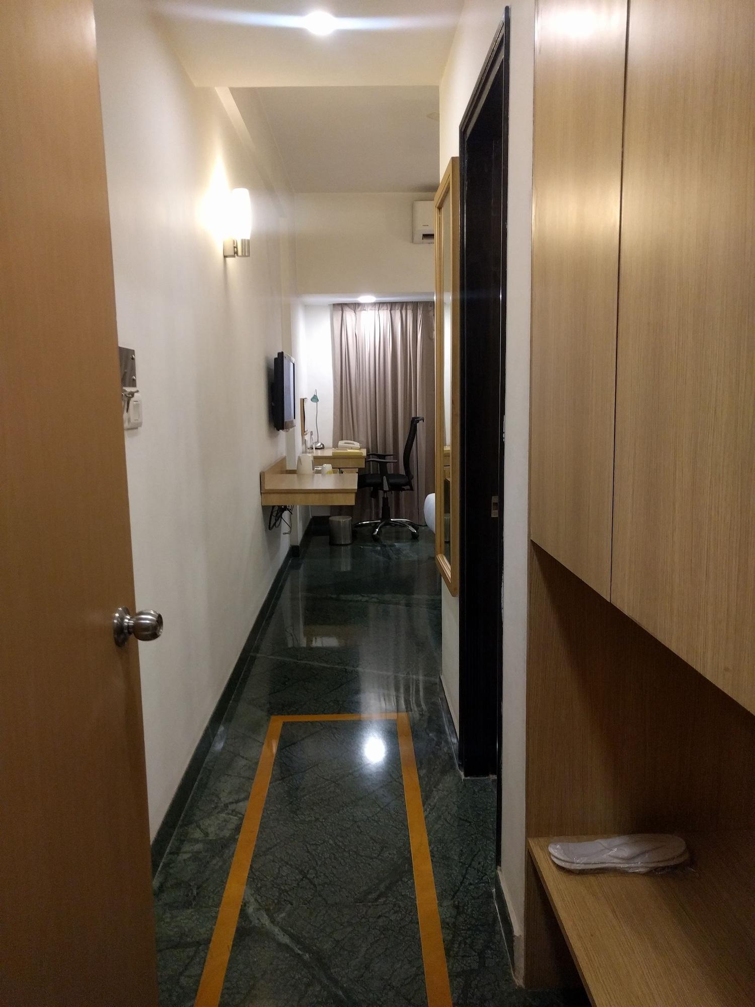 Lemon Tree Hotel, Udyog Vihar, Gurugram Gurgaon Eksteriør bilde
