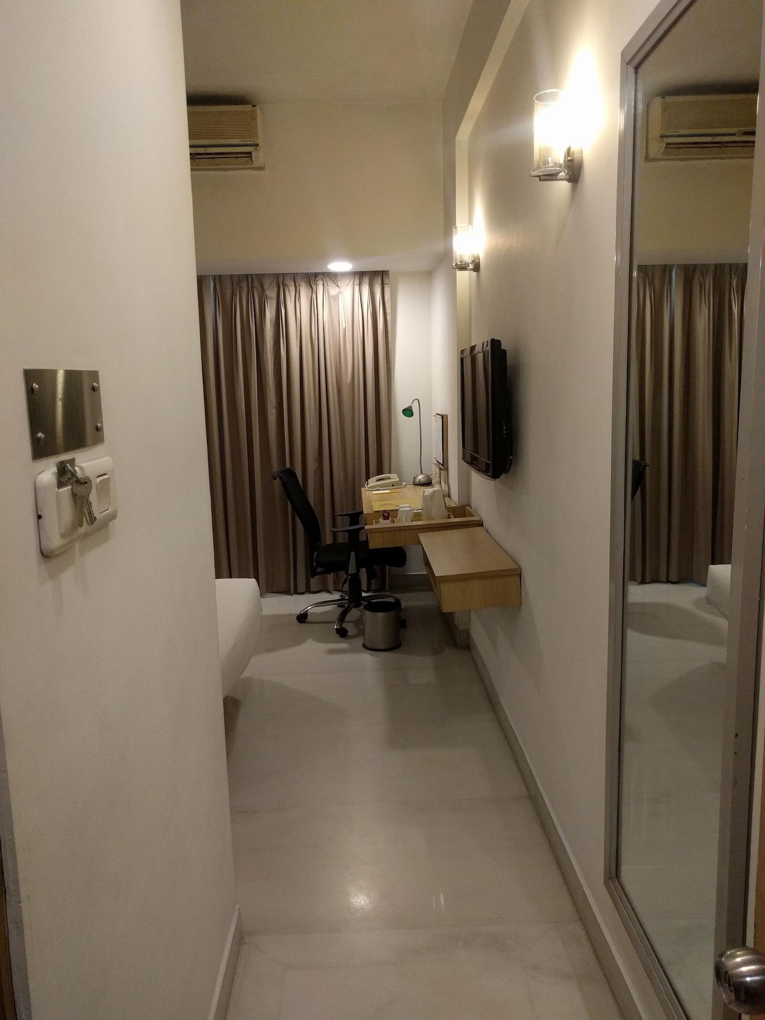 Lemon Tree Hotel, Udyog Vihar, Gurugram Gurgaon Eksteriør bilde