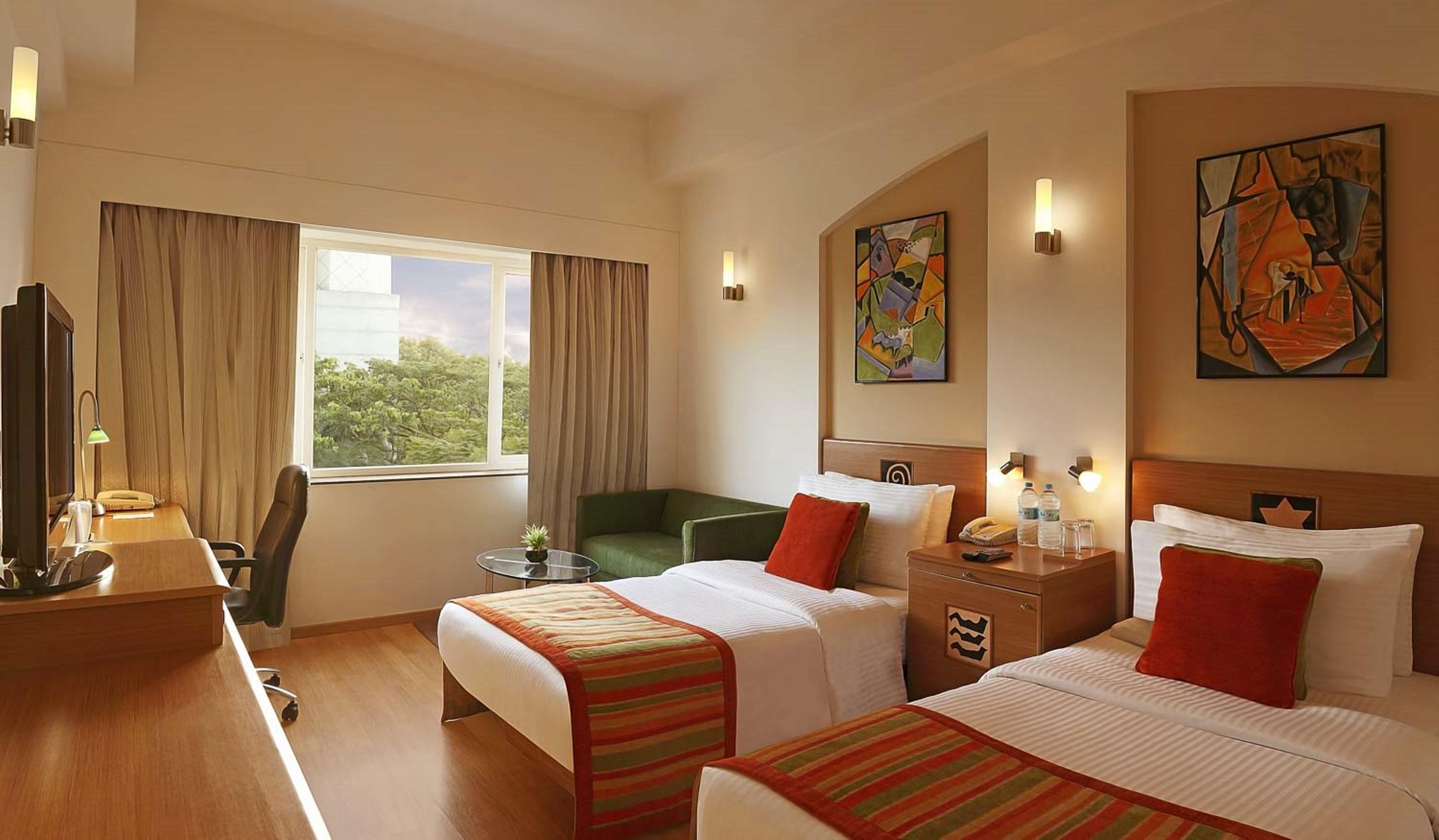 Lemon Tree Hotel, Udyog Vihar, Gurugram Gurgaon Eksteriør bilde