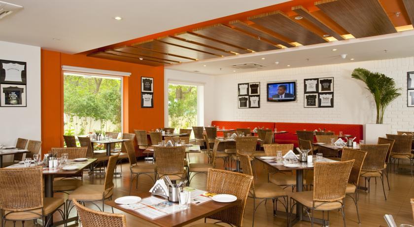 Lemon Tree Hotel, Udyog Vihar, Gurugram Gurgaon Eksteriør bilde